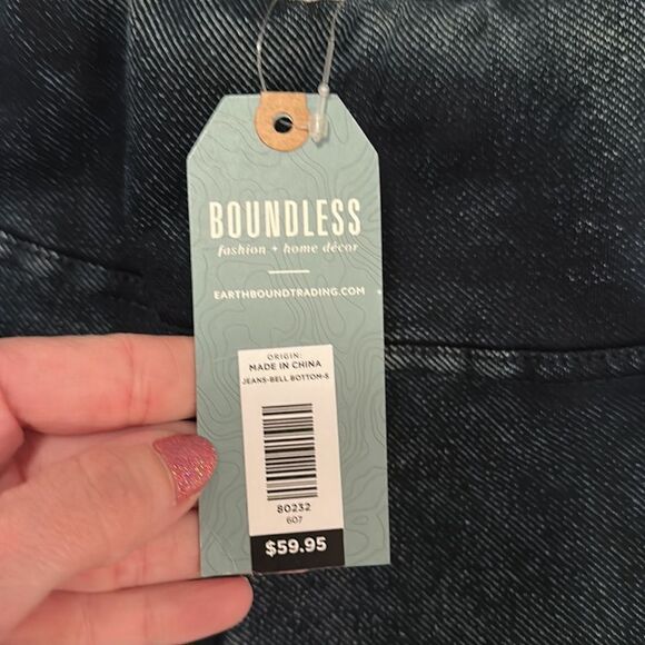 NWT Earthbound Bell Bottom Stretch Jeans - Picture 4 of 6